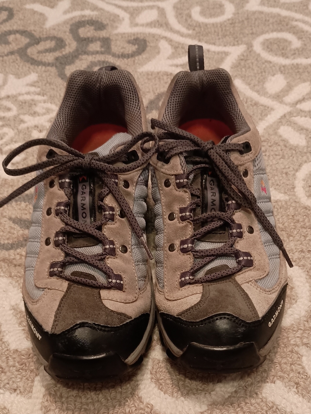 Garmont Nagevi Low Suede Vibram Hiking Shoes